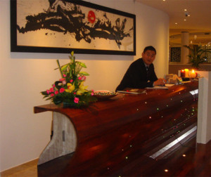 reception designs luxuriant counters shopfitters